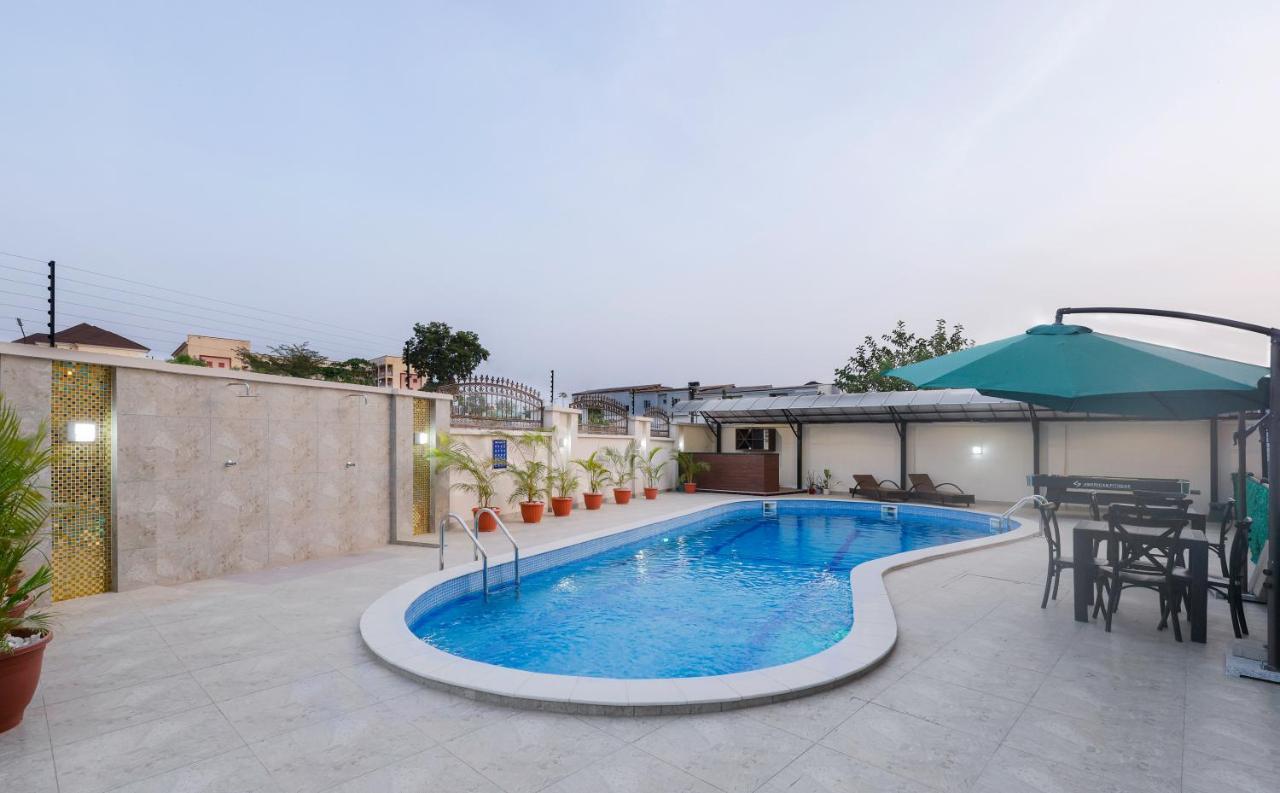 Bkt Cribs - Apartments & Suites Abuja Extérieur photo